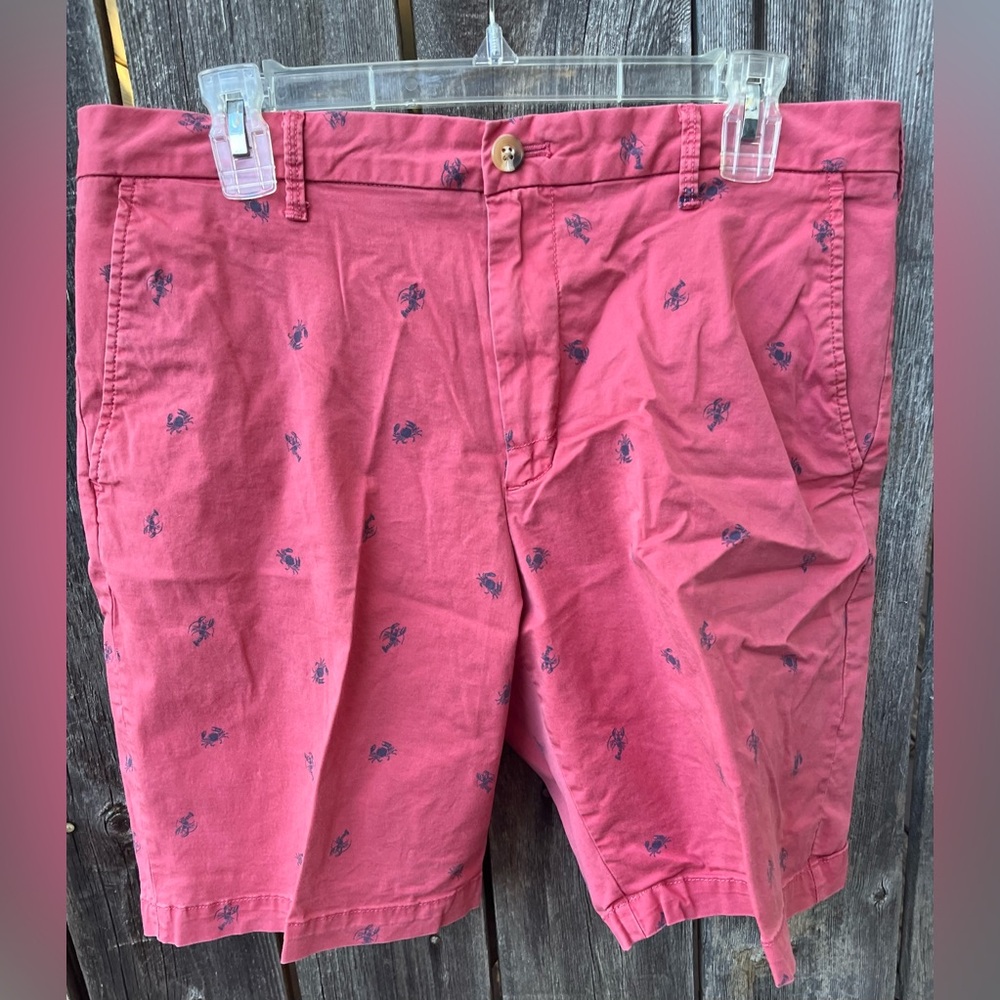 Izod Men's Red Flat Front Shorts with Embroidery